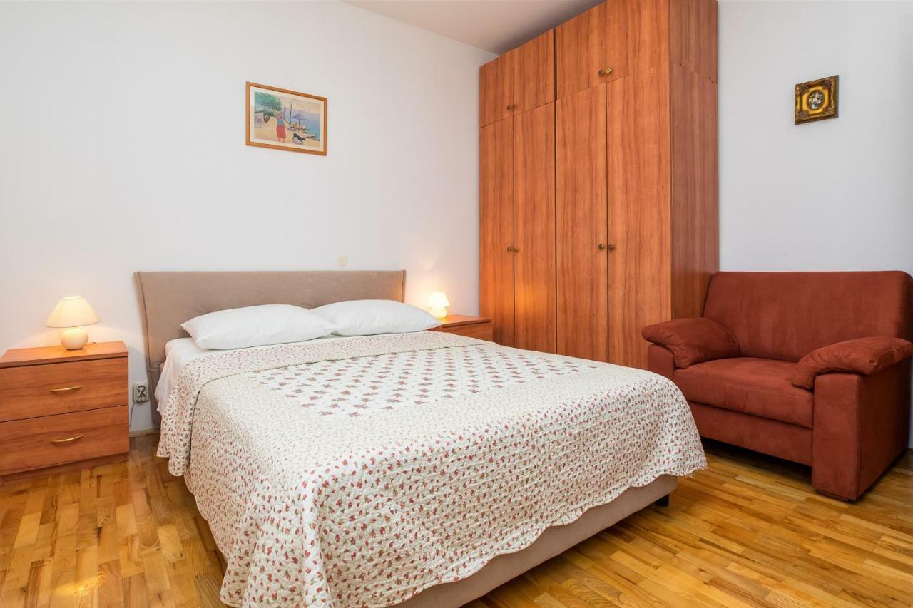 Apartment Olivera Trogir Eksteriør billede
